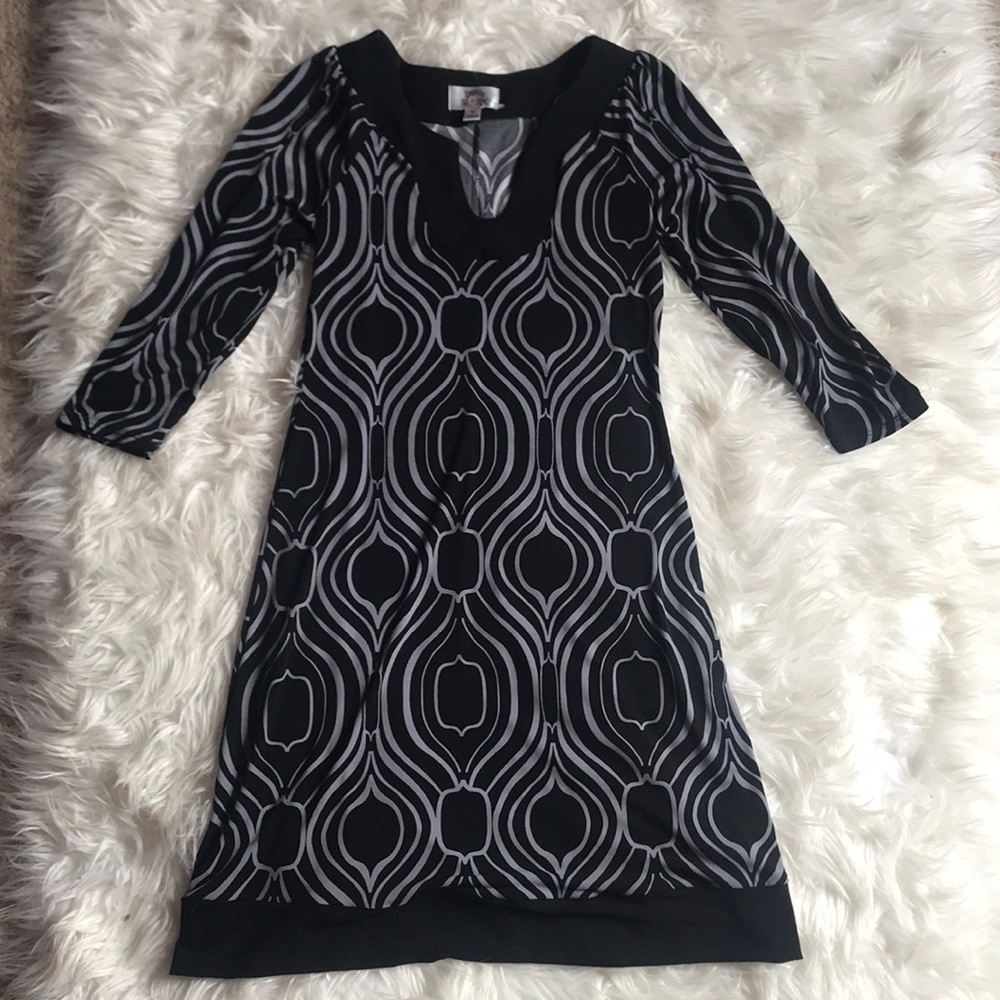 Dressy, casual dress